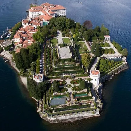 Isola Bella - Via Del Voltone * 스트레사